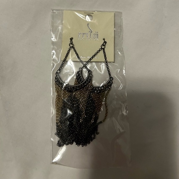 NWT Mai Collection Waterfall Dangling hook earrings gold and black - Picture 4 of 5